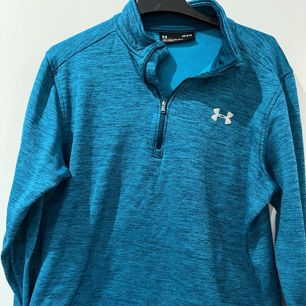 Under Armour long sleeve Sweater